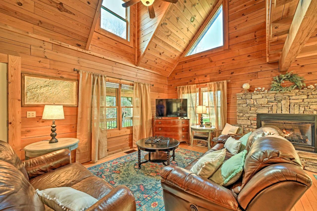 Creekside Bryson City Cabin With Private Hot Tub Dış mekan fotoğraf